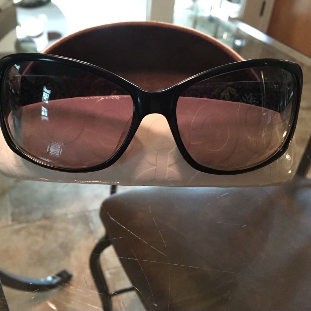 Woman's Coach Sunglasses